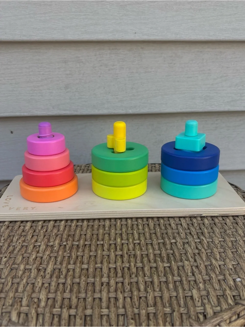 Lovevery Twist & Pivot Pattern Puzzle Wooden Montessori Toy The Investigator